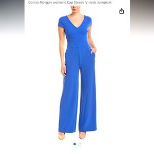 Donna Morgan womens Cap Sleeve V-neck Jumpsuit